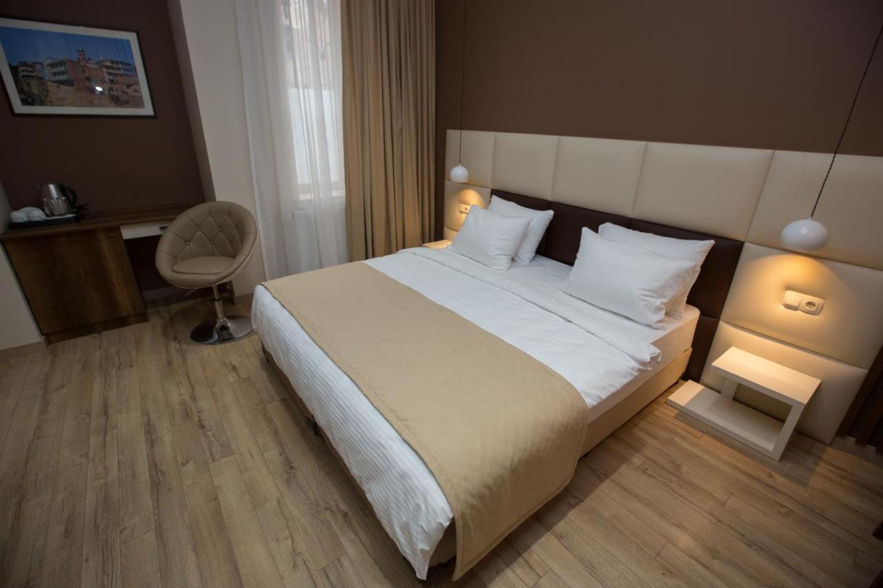 History Hotel Tbilisi Eksteriør billede